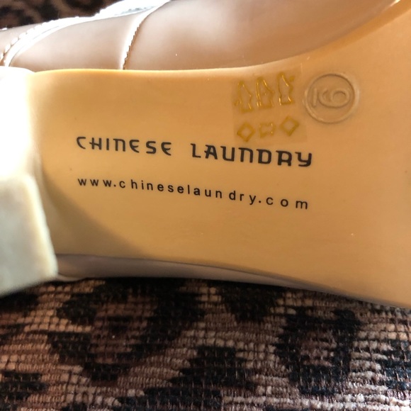 Chinese Laundry Next To Me Pumps - Size 9 - Picture 6 of 16